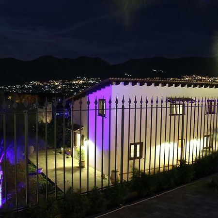 Villa Privata - Private Villa Палермо Экстерьер фото